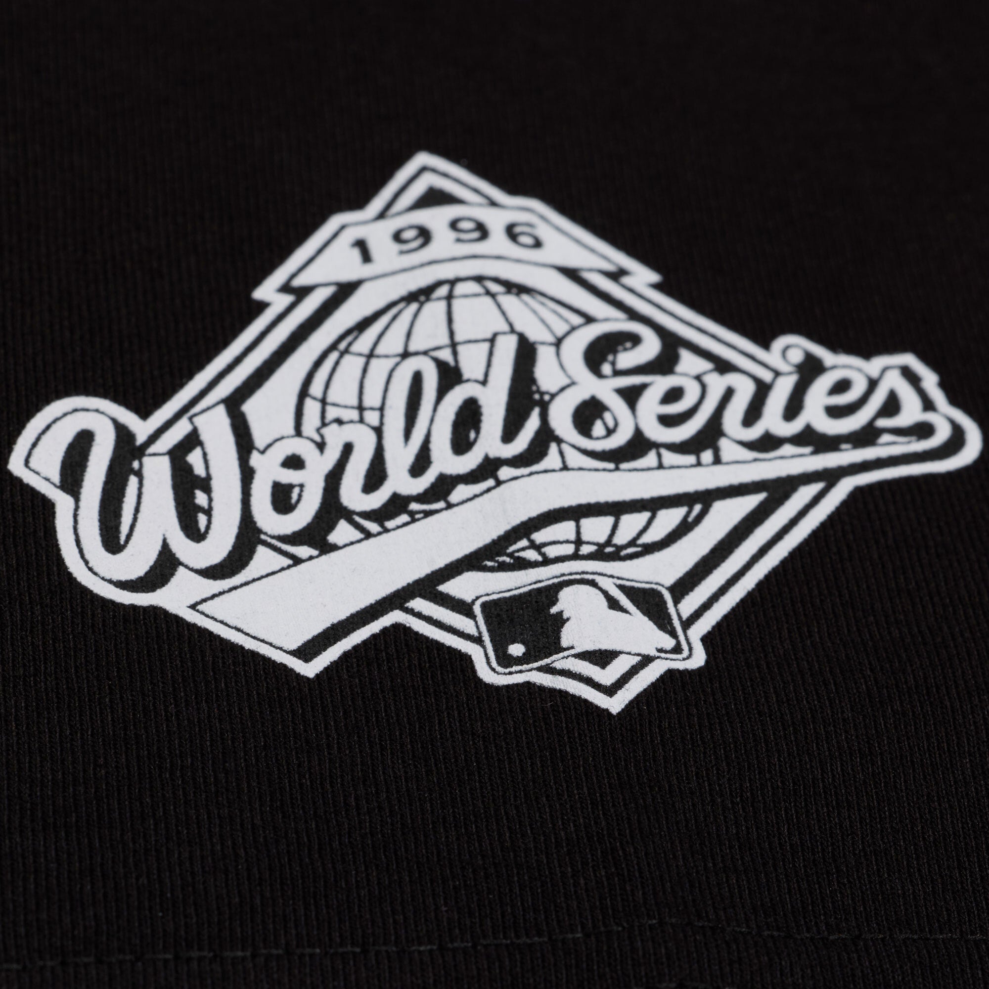 JAŸ-Z: Reasonable Doubt Yankees - Tee – Roc Nation